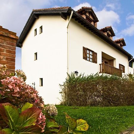 Vivienda Casa Luisa Apartment Comillas Luaran gambar