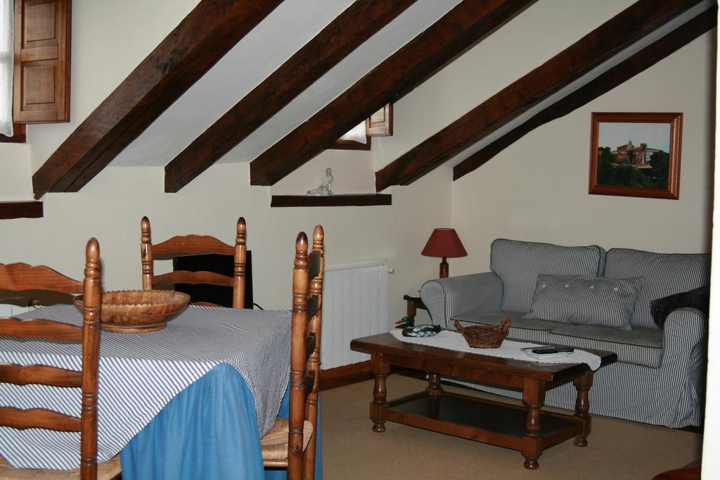 Vivienda Casa Luisa Apartment Comillas Bilik gambar